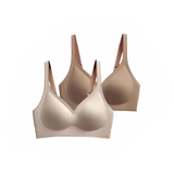 Desenvolvido com um tecido incrivelmente macio e delicado que não deixa marcas indesejadas nas roupas, o Sutiã Slim Comfort é um verdadeiro aliado do bem-estar. A presença de silicone interno molda os seios. Suas alças, além de extremamente macias, são ajustáveis, garantindo sustentação sem sacrificar o conforto dos ombros. O bojo removível e o fecho regulável oferecem um ajuste personalizado, enquanto as abas laterais largas suavizam a silhueta e escondem as gordurinhas do flanco.