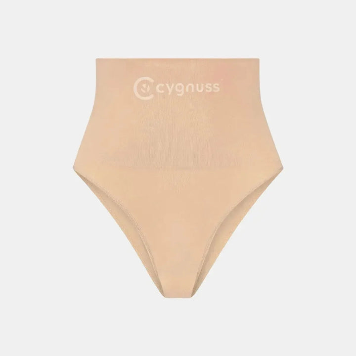  Imagem da Calcinha Modeladora Pêra da Cygnuss, modelo tanga na cor bege, exibida em posição plana sobre fundo branco, com cintura super alta e design que afina a silhueta.